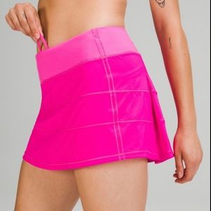 Lululemon pace rival skirt in pow pink